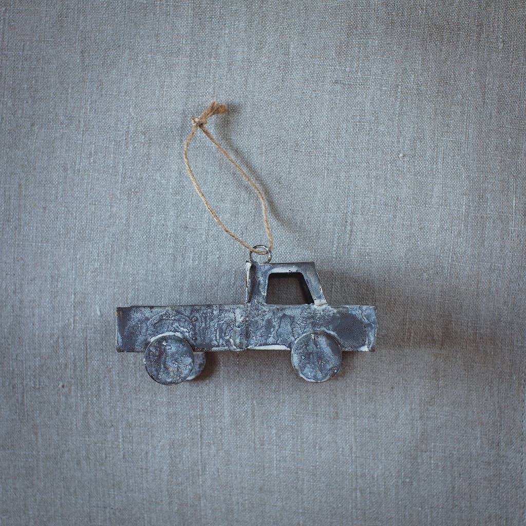 Metal Pickup Truck Decoration: Grey