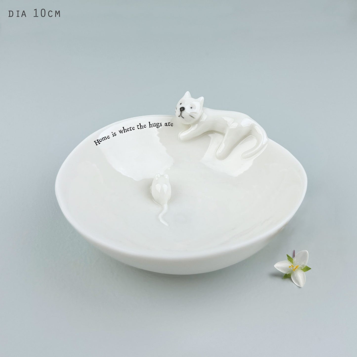 Porcelain Bowl - Home is where the hugs are
