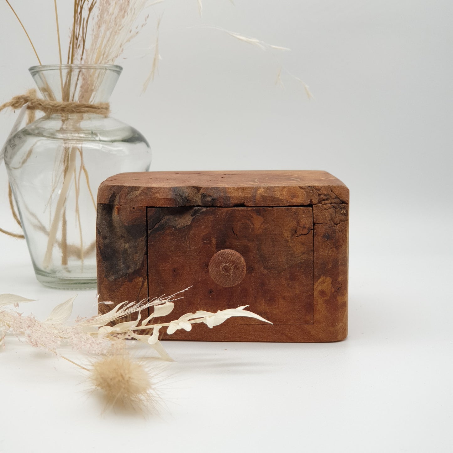 Natural edge wooden box - Elm Burr