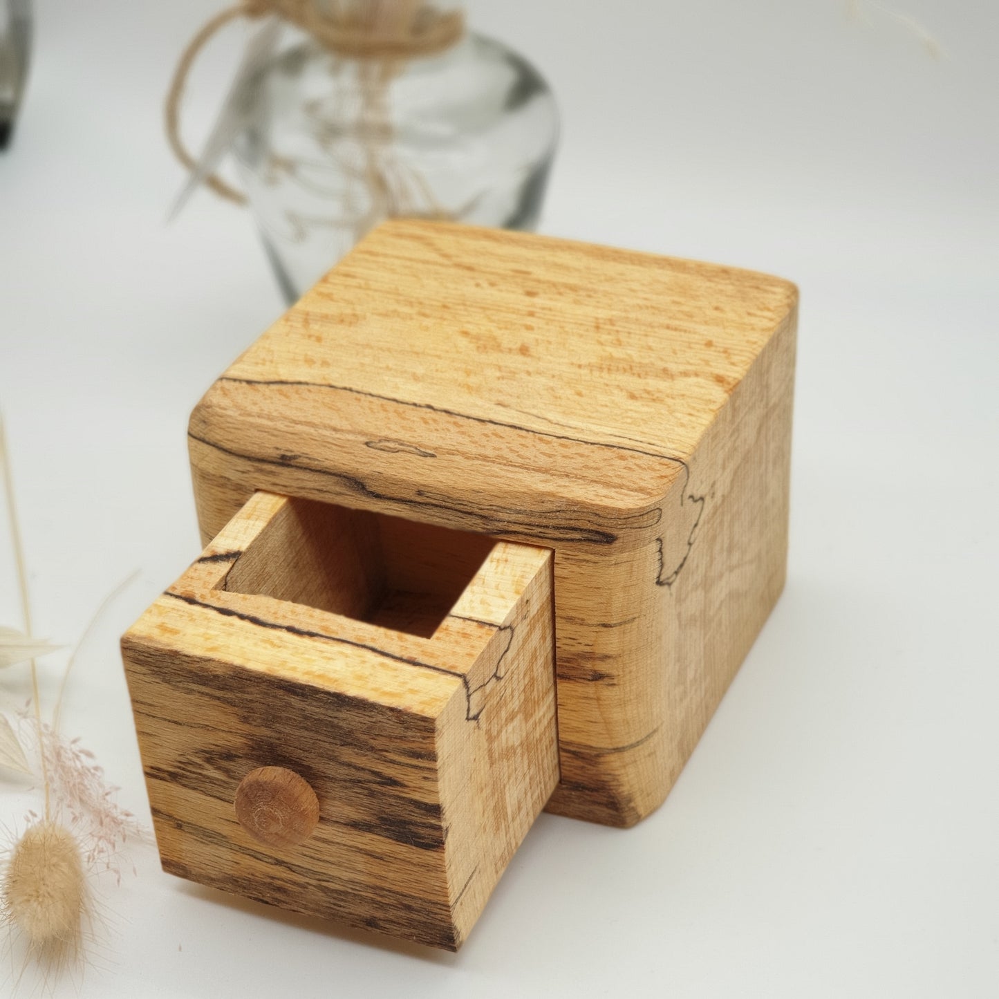 Natural edge wooden box - Spalted Beech