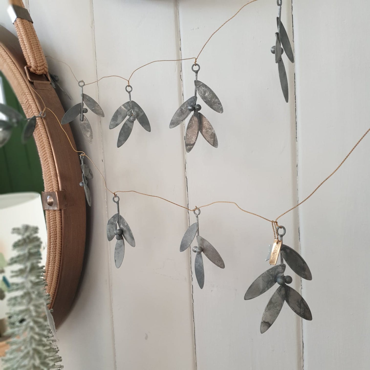 Mistletoe Garland
