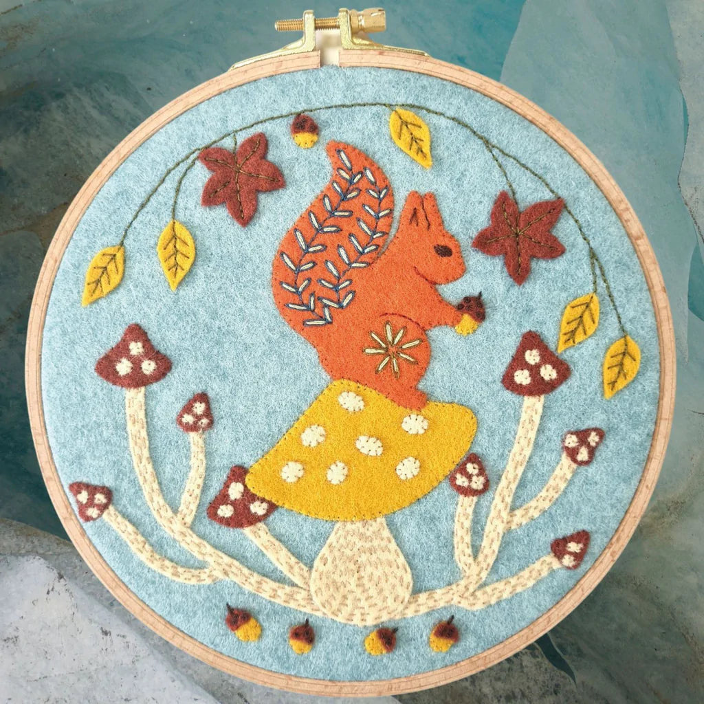 Red Squirrel Felt Appliqué Hoop Kit