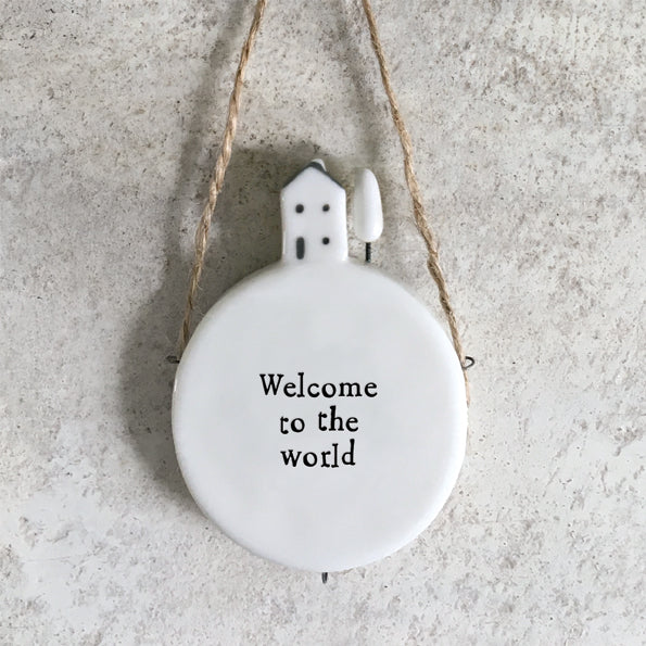 Top of world hanger- Welcome to the world