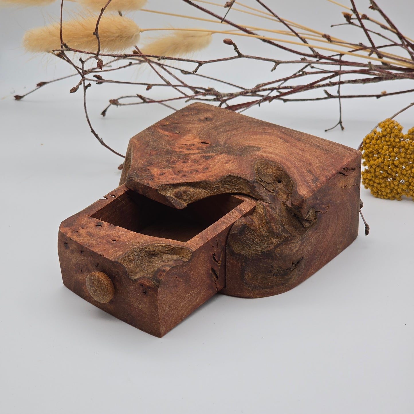 Natural edge wooden box - Elm Burr