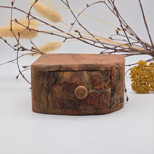 Natural edge wooden box - Elm Burr