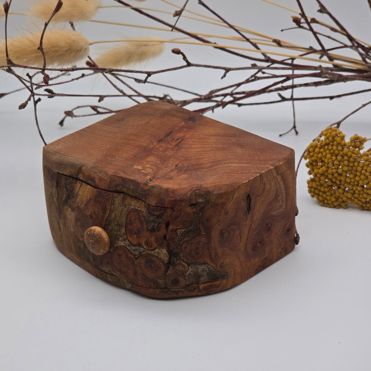 Natural edge wooden box - Elm Burr
