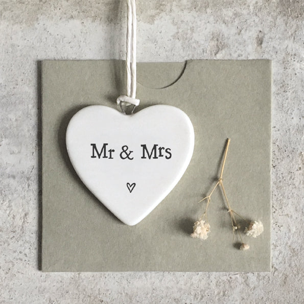 Porcelain Heart - Mr & Mrs