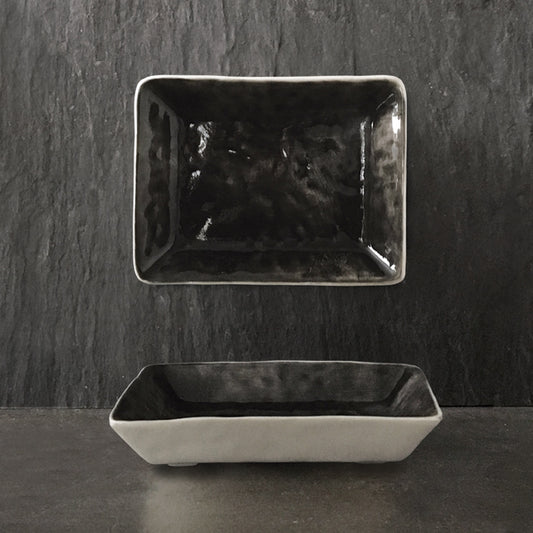Porcelain dish - black wash