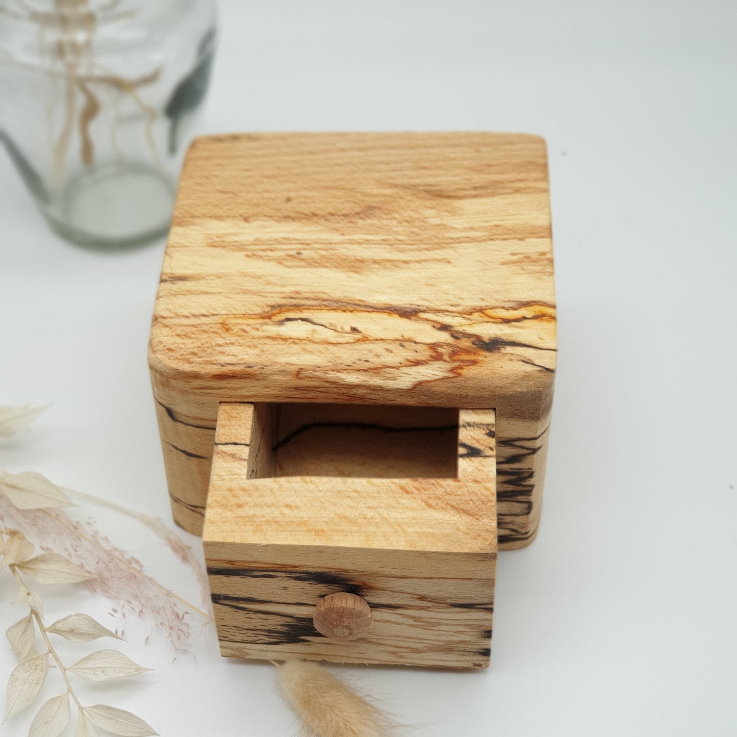 Natural edge wooden box - Spalted Beech