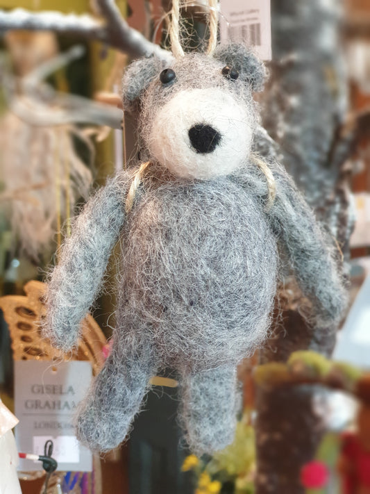 Bear with rucksack felt decoration