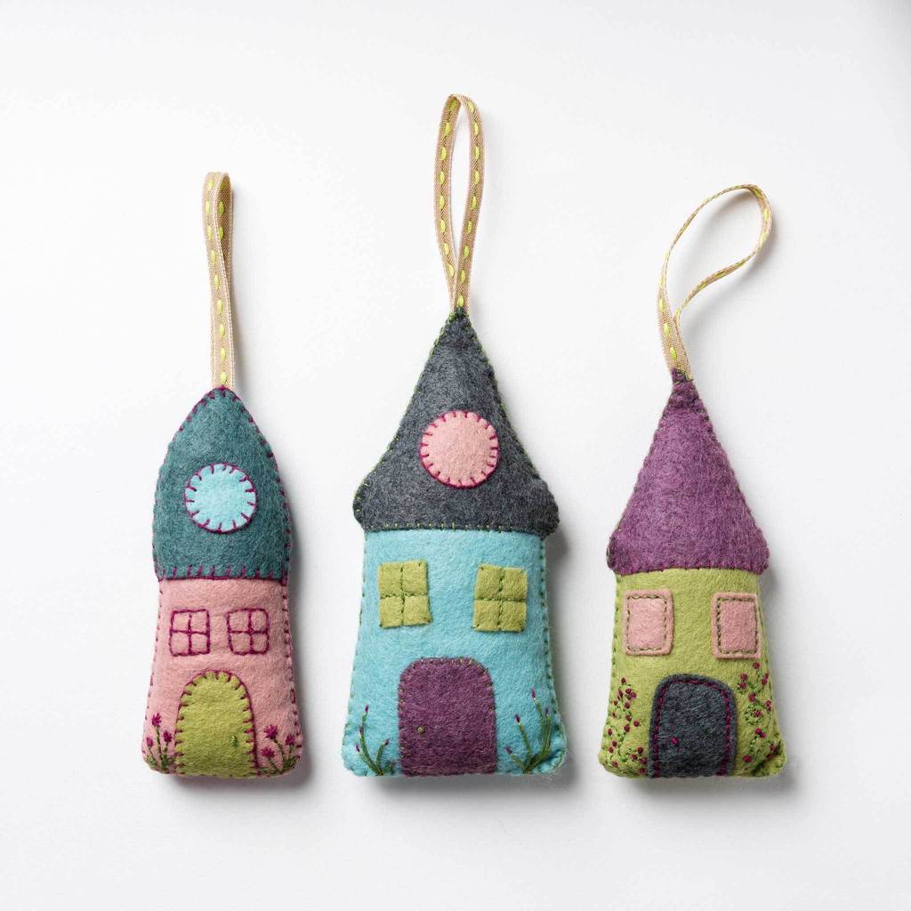 Lavender Houses Felt Craft Kit