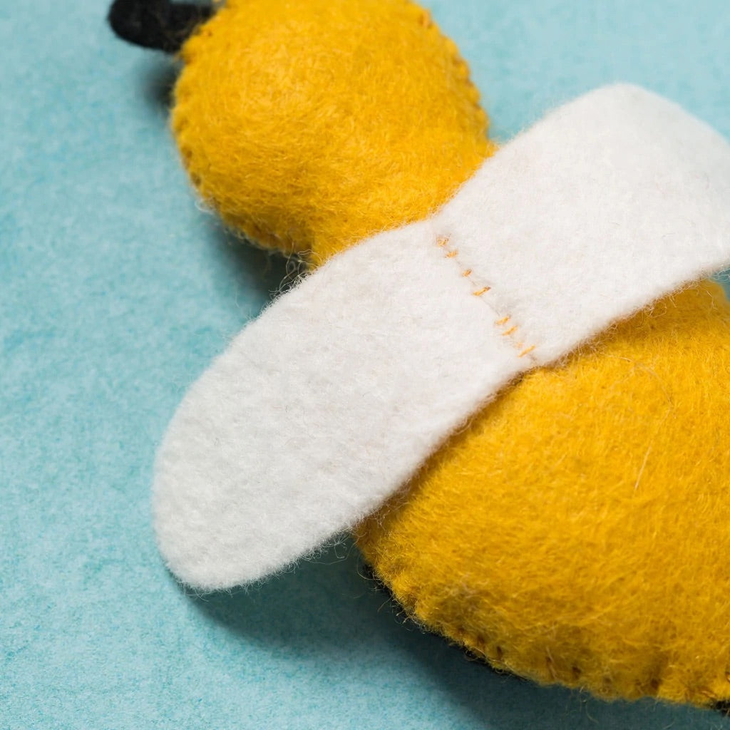 Bee and Flower Craft Kit